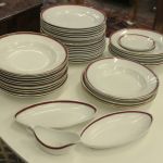 832 1649 DINNERWARE